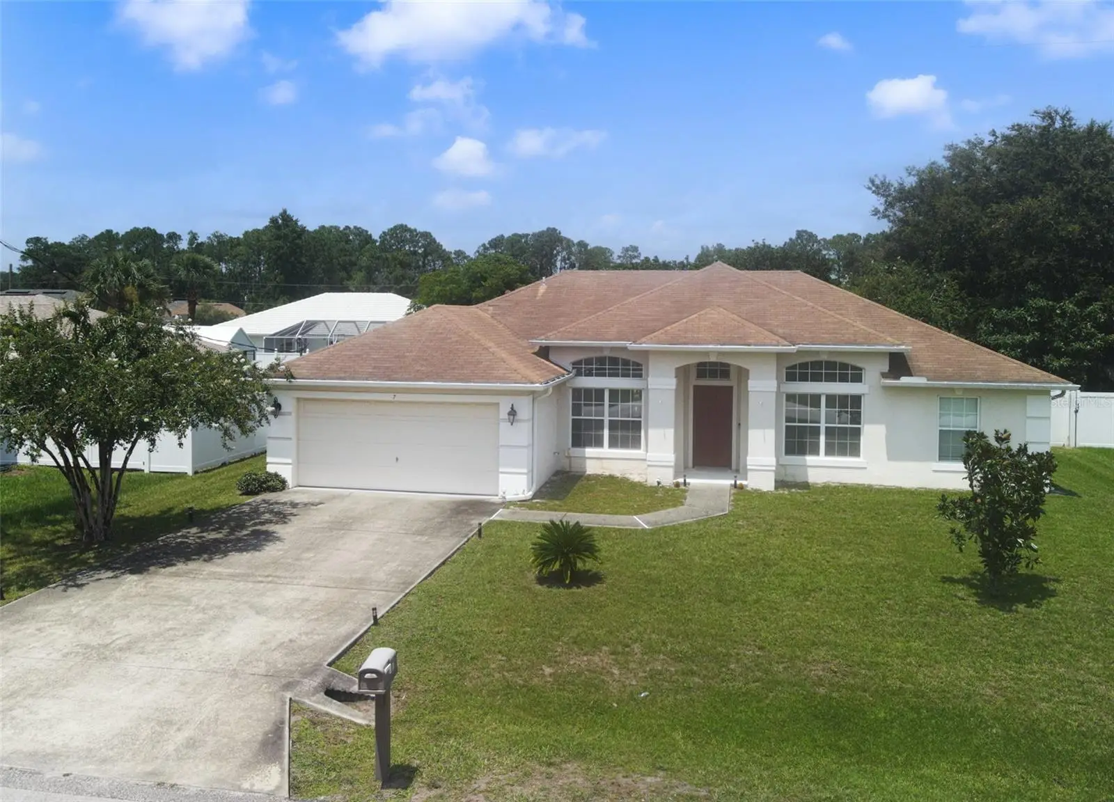 7 Phoenix Lane, FL