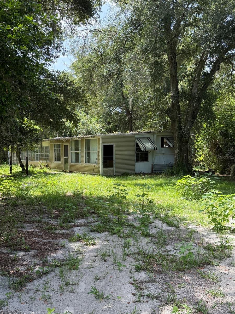 196 Robinhood Drive, FL