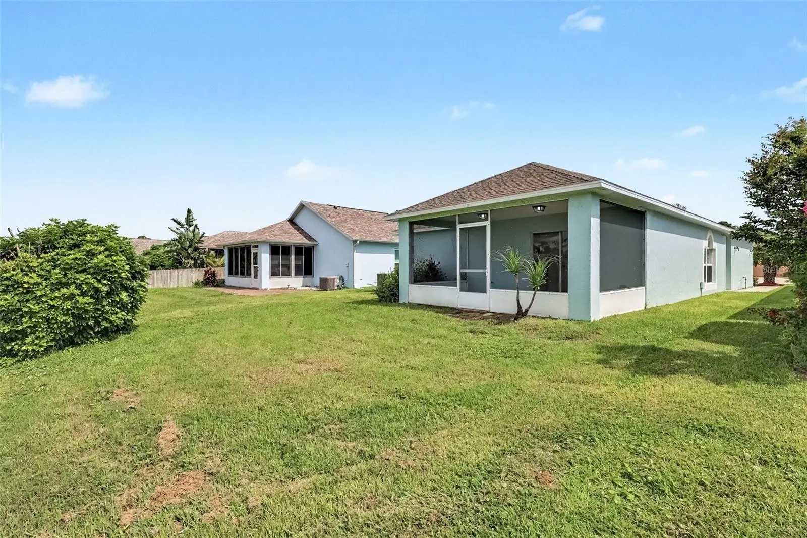 2056 Redwood Circle, FL