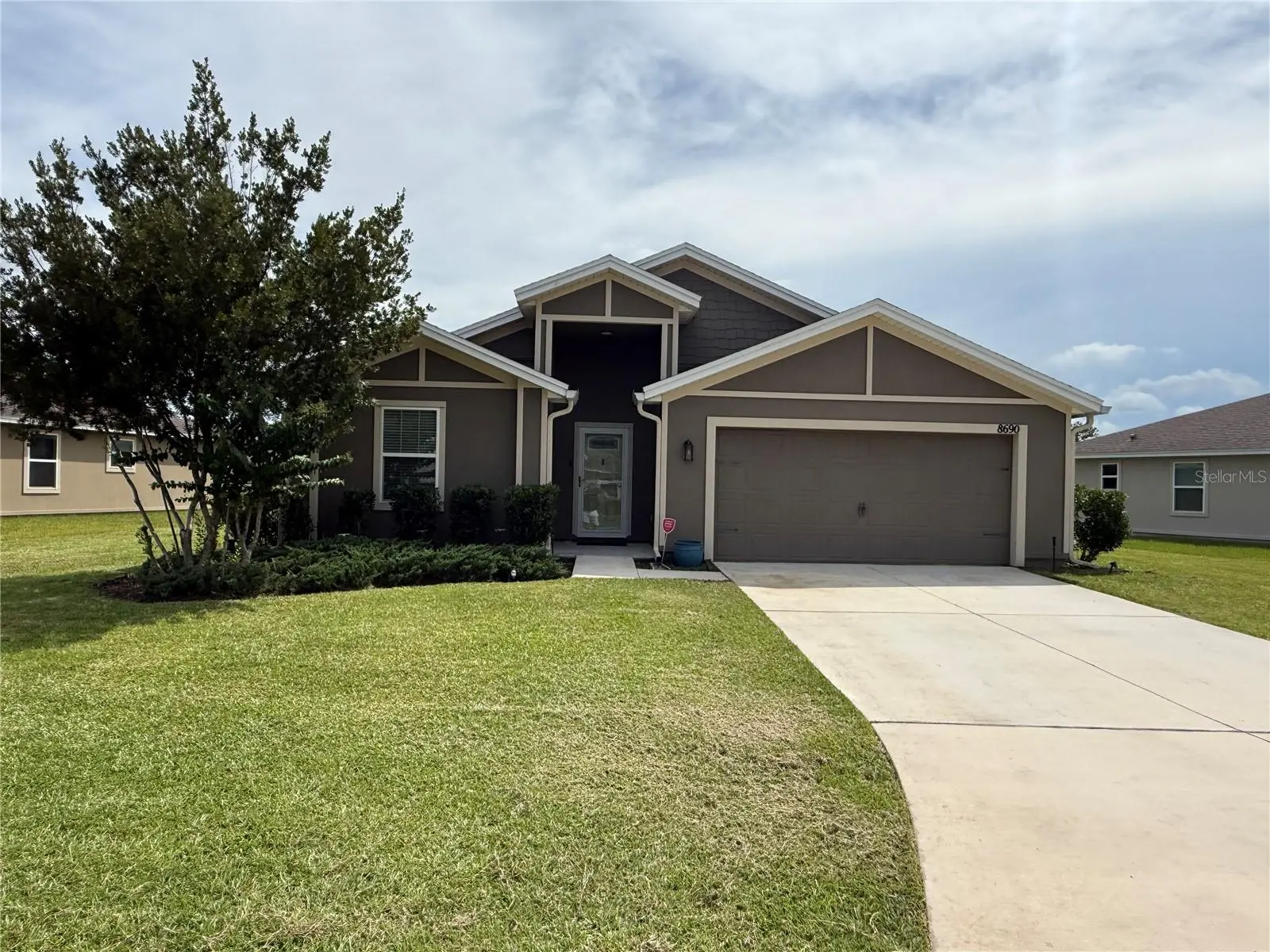 8690 Lake George Circle, FL