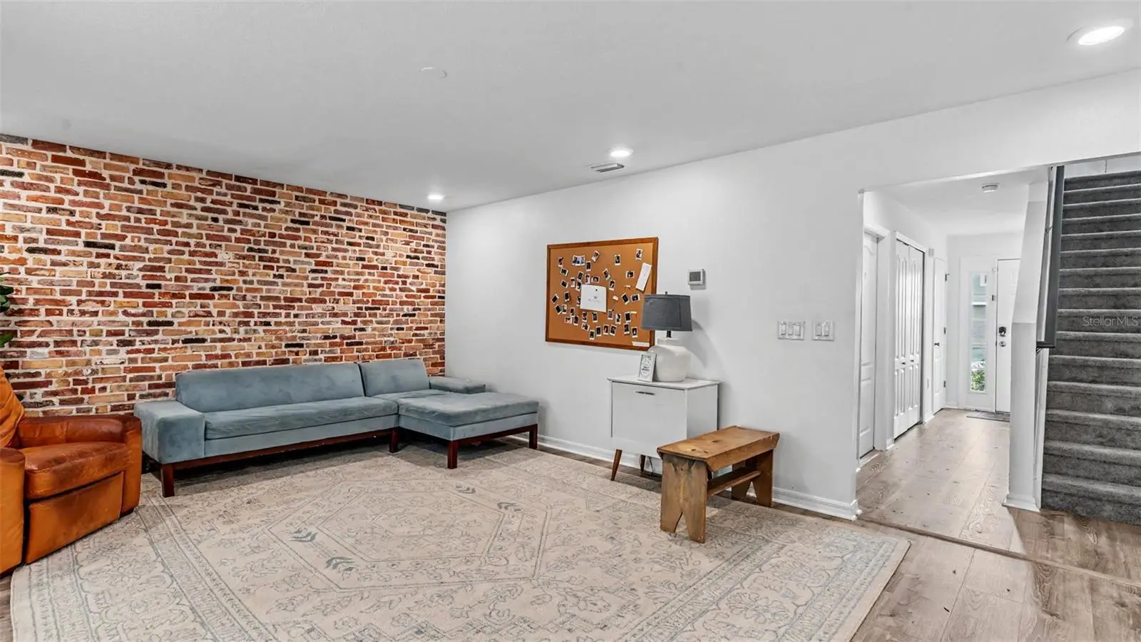 3806 Exeter Lane, FL