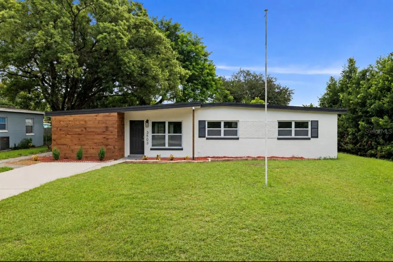 3503 Crystal Lake Drive, FL