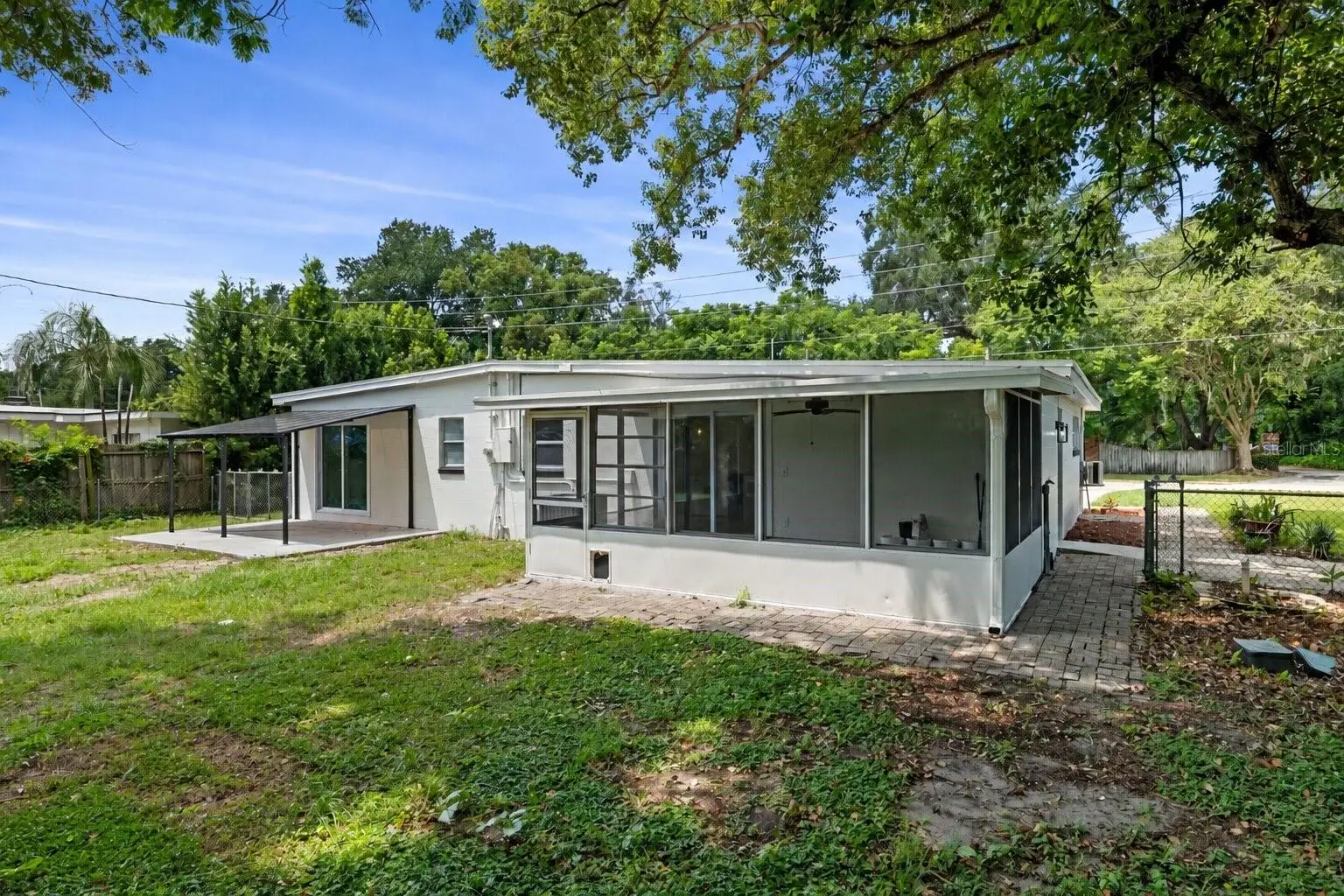 3503 Crystal Lake Drive, FL