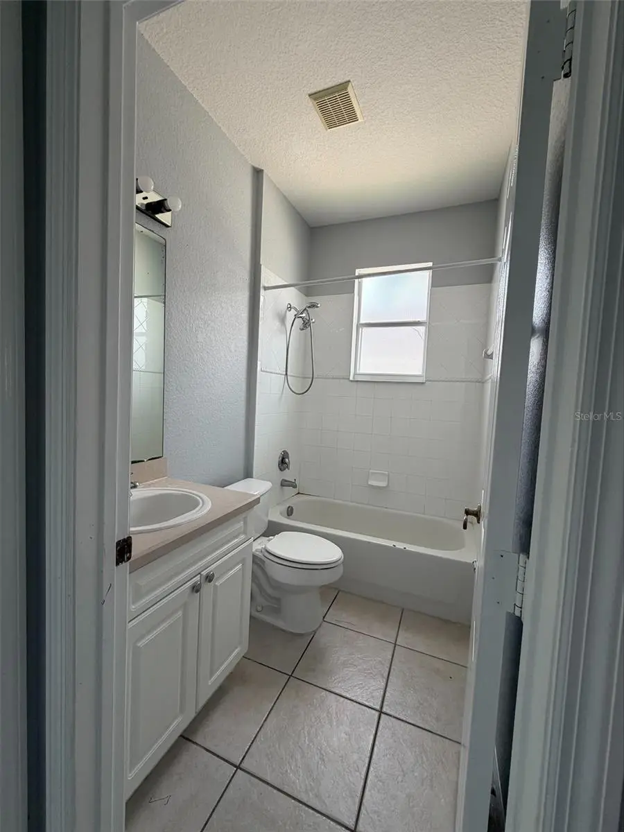3511 Maple Ridge Loop, FL