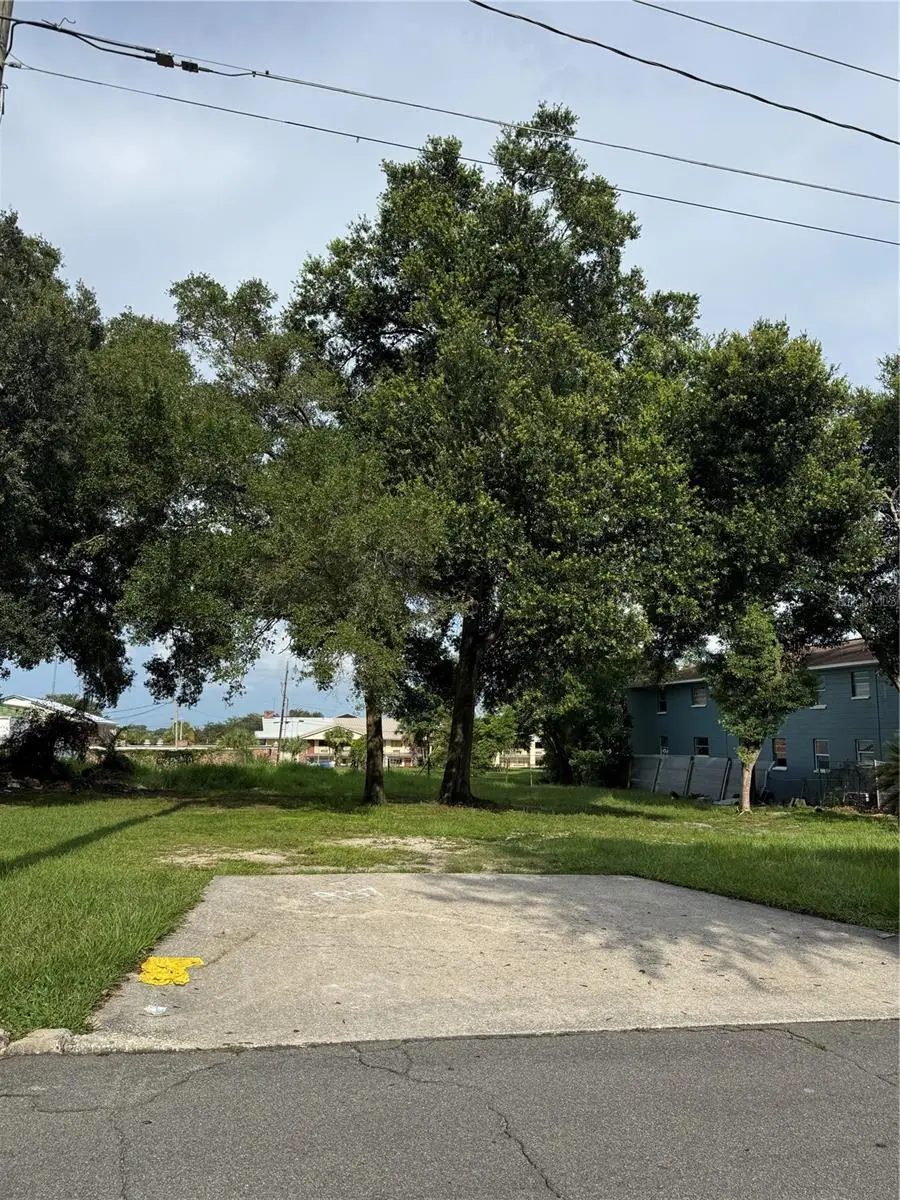 937 Iowa Avenue, FL