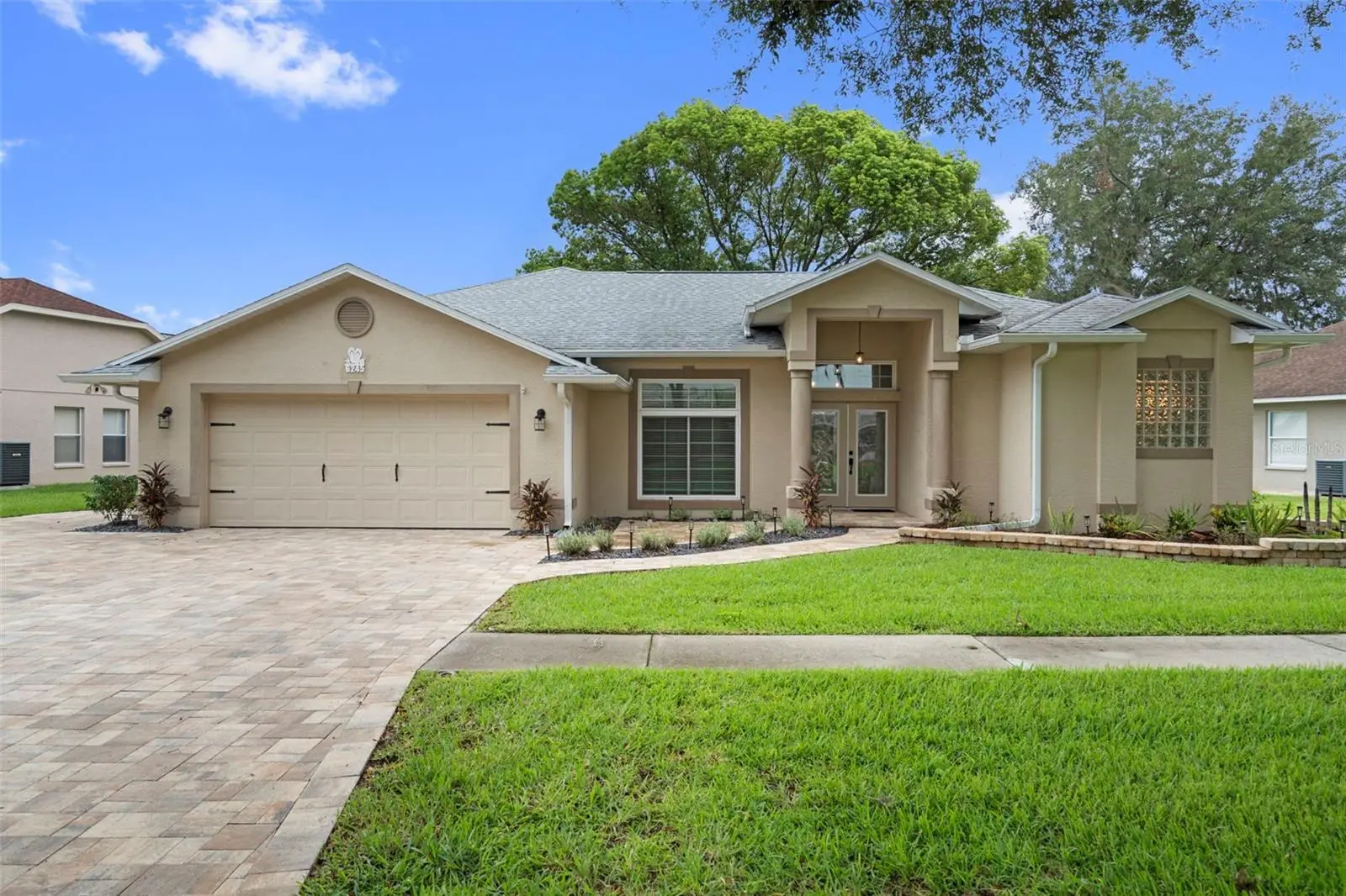 6245 Silver Oaks Drive, FL