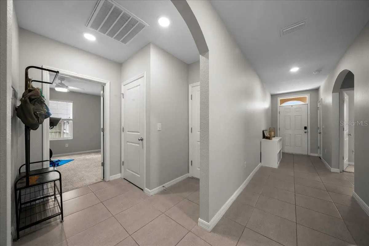 3063 42nd Road, FL