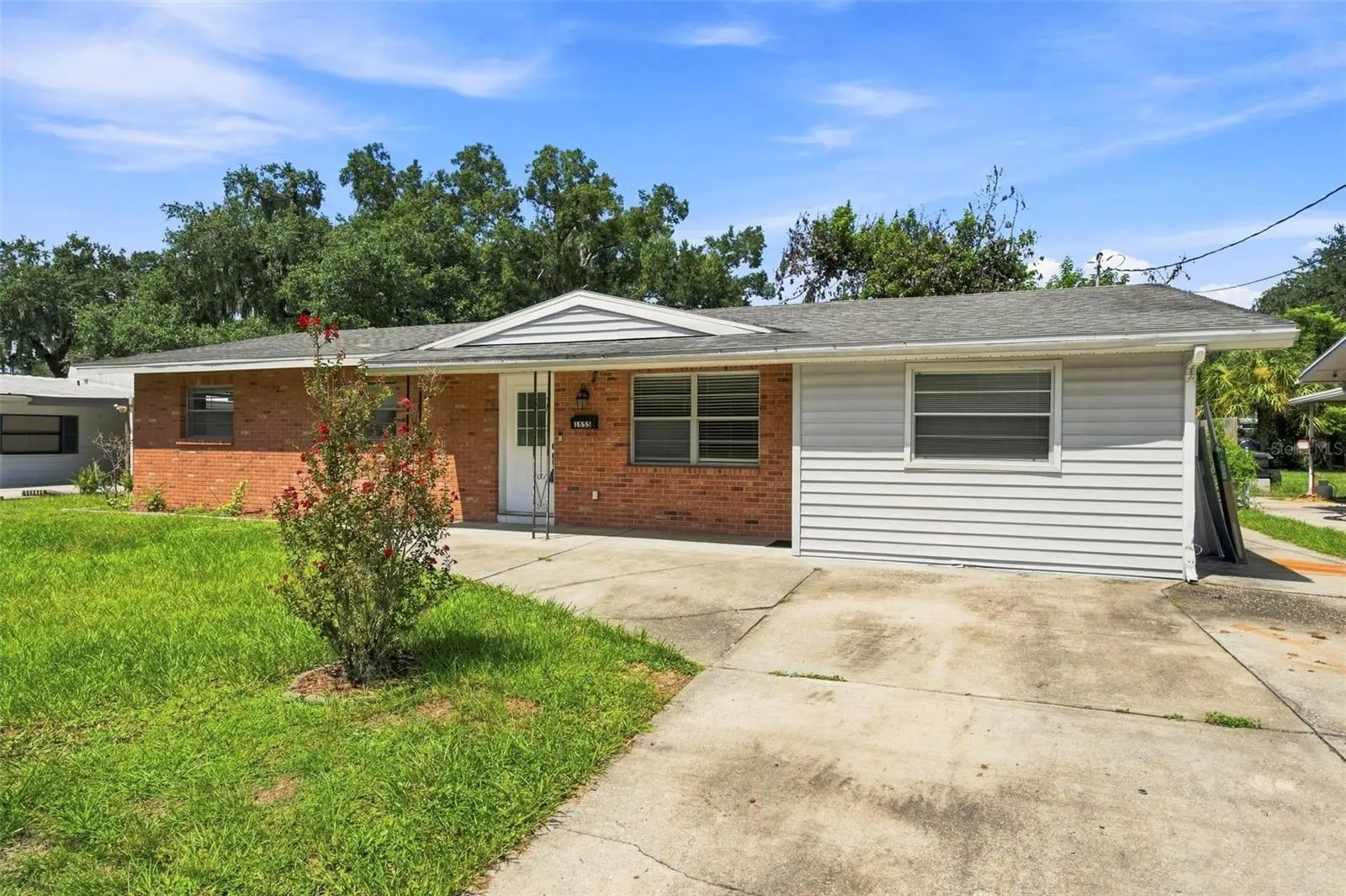 1655 Floral Avenue, FL
