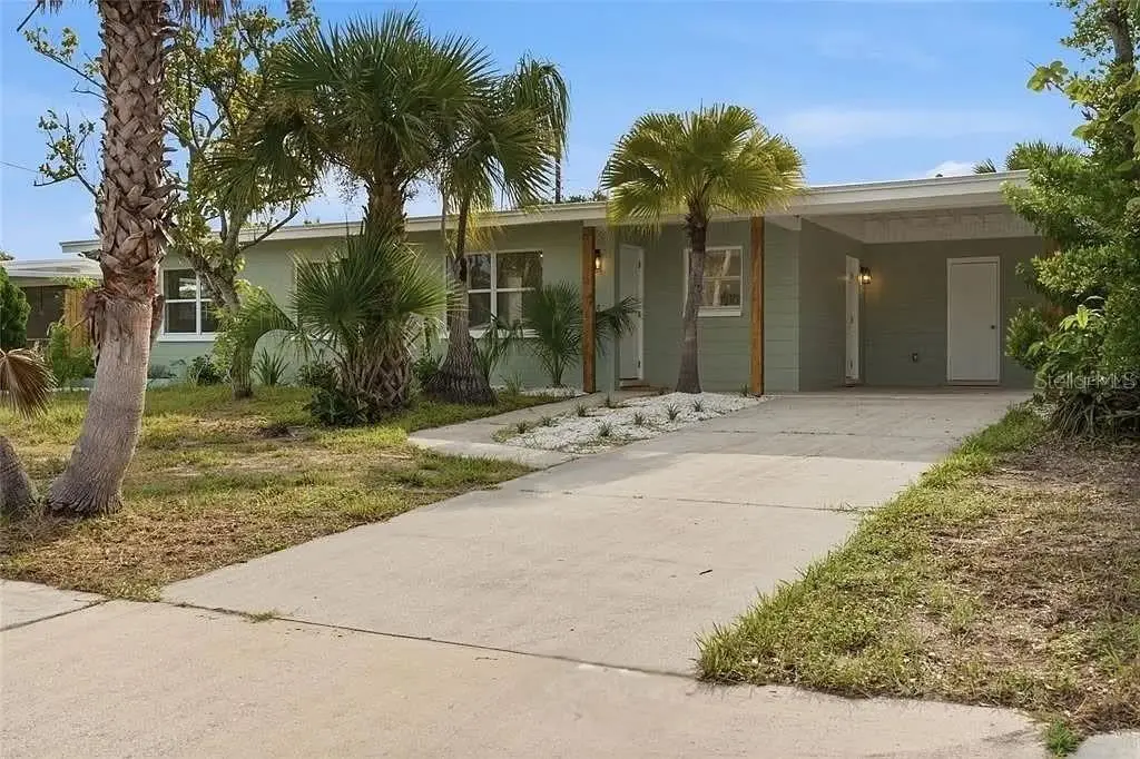1060 Jackson Street, FL