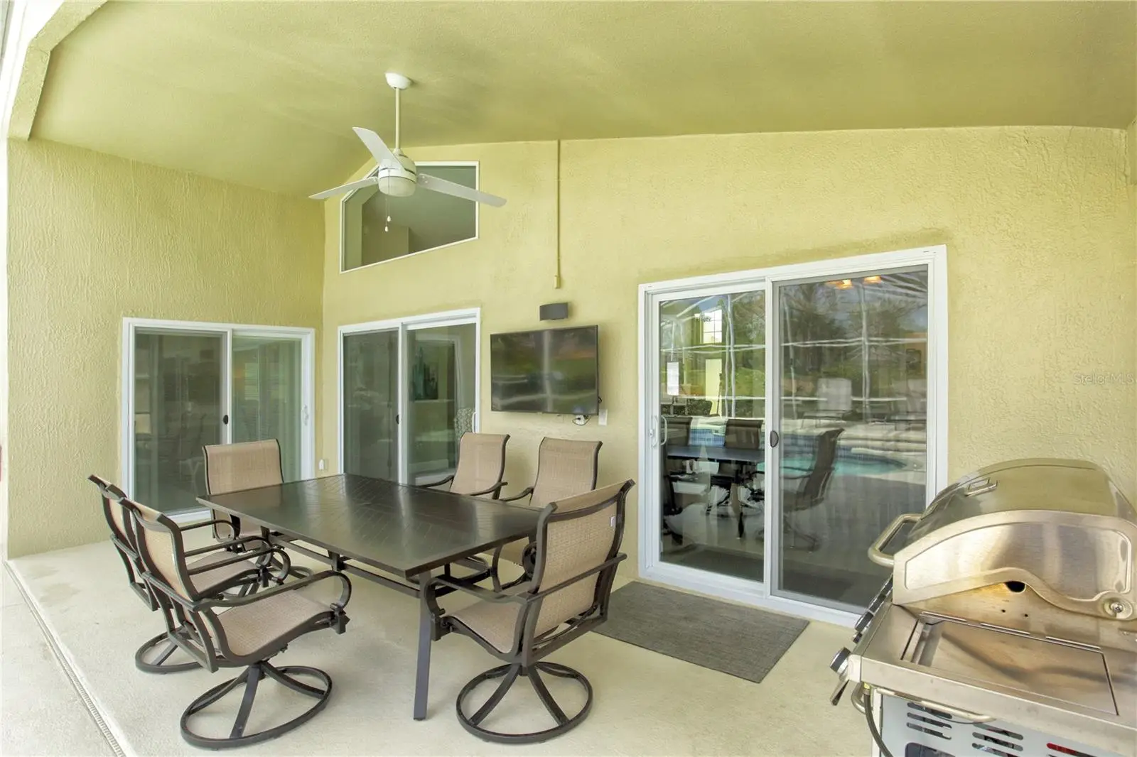 1942 Bermuda Pointe Drive, FL