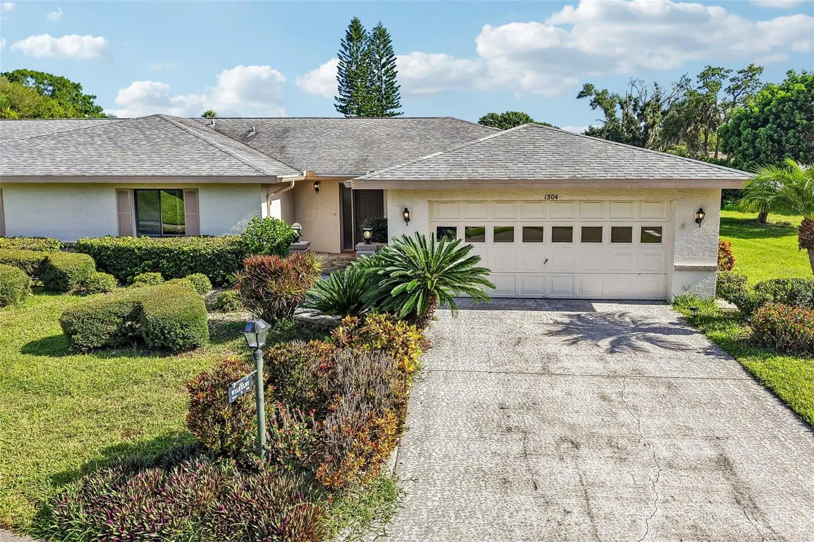 1304 Leland Drive, FL