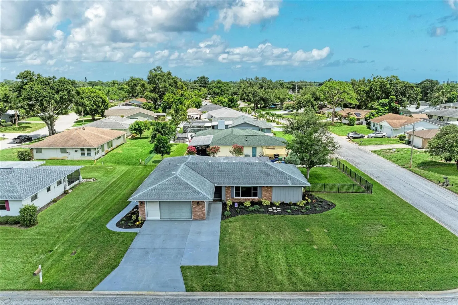 2011 37th Street, FL