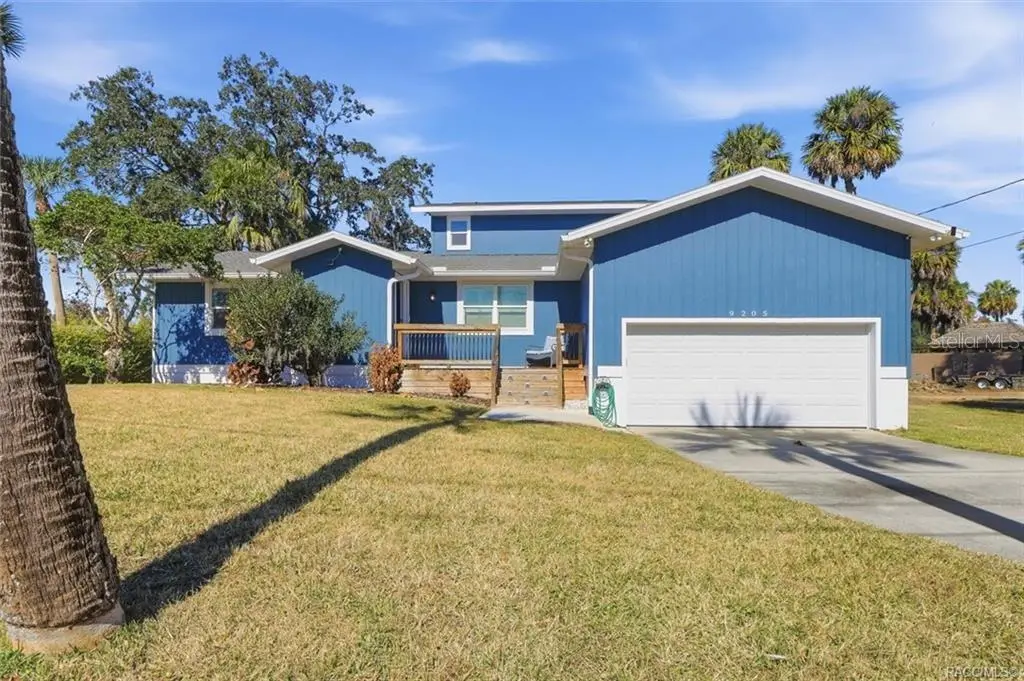 9205 Harbor Isle Court, FL