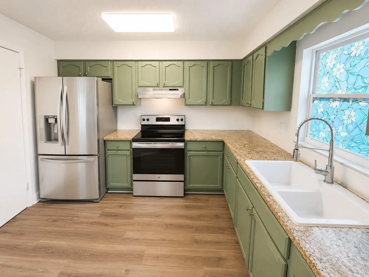 7313 Thomas Jefferson Circle, FL
