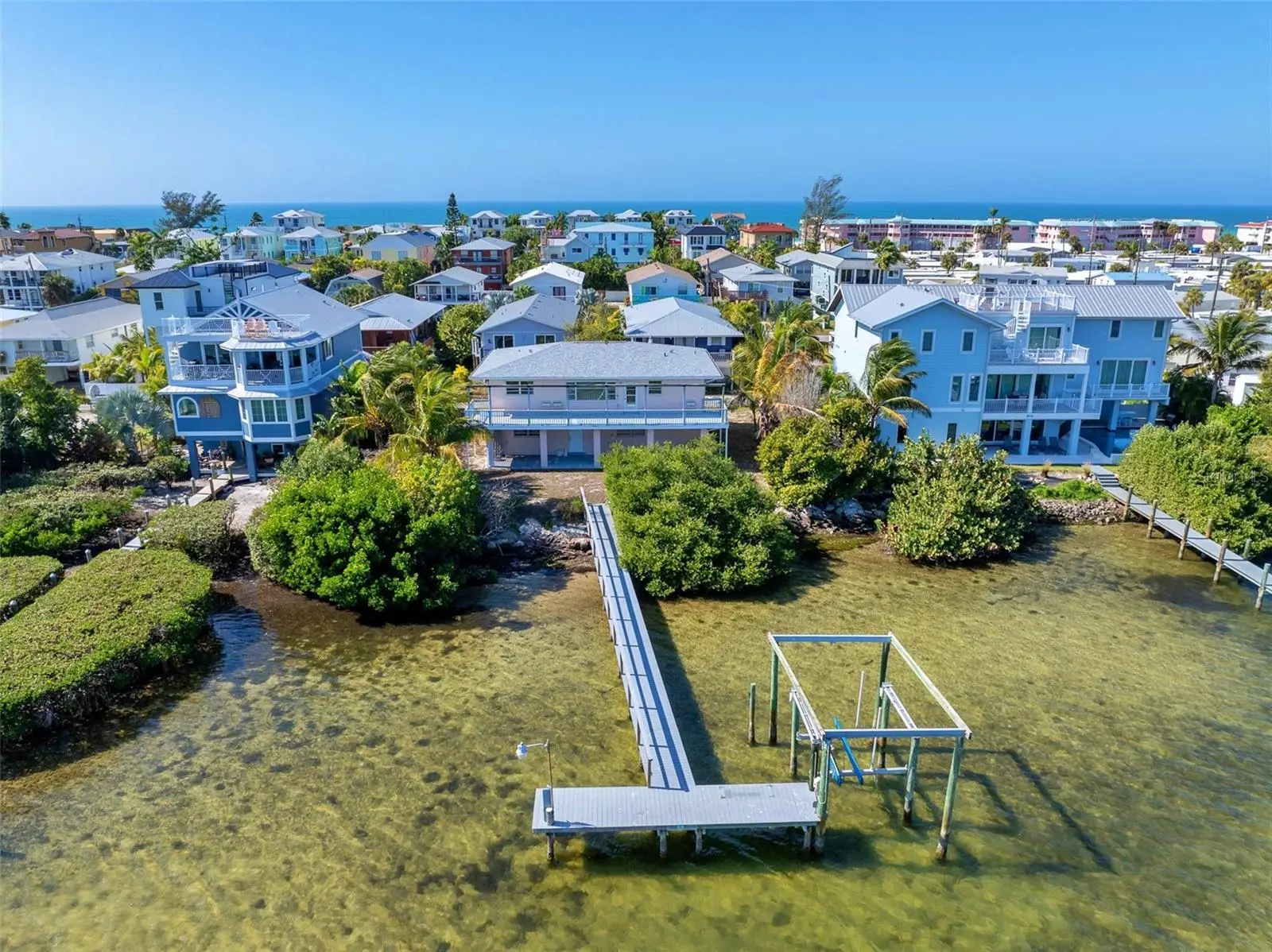 2512 Avenue A, FL