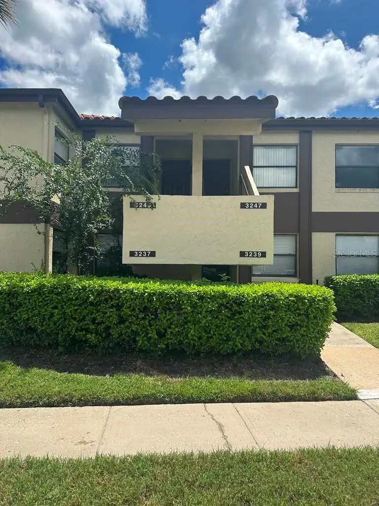 3245 Candle Ridge Drive, FL
