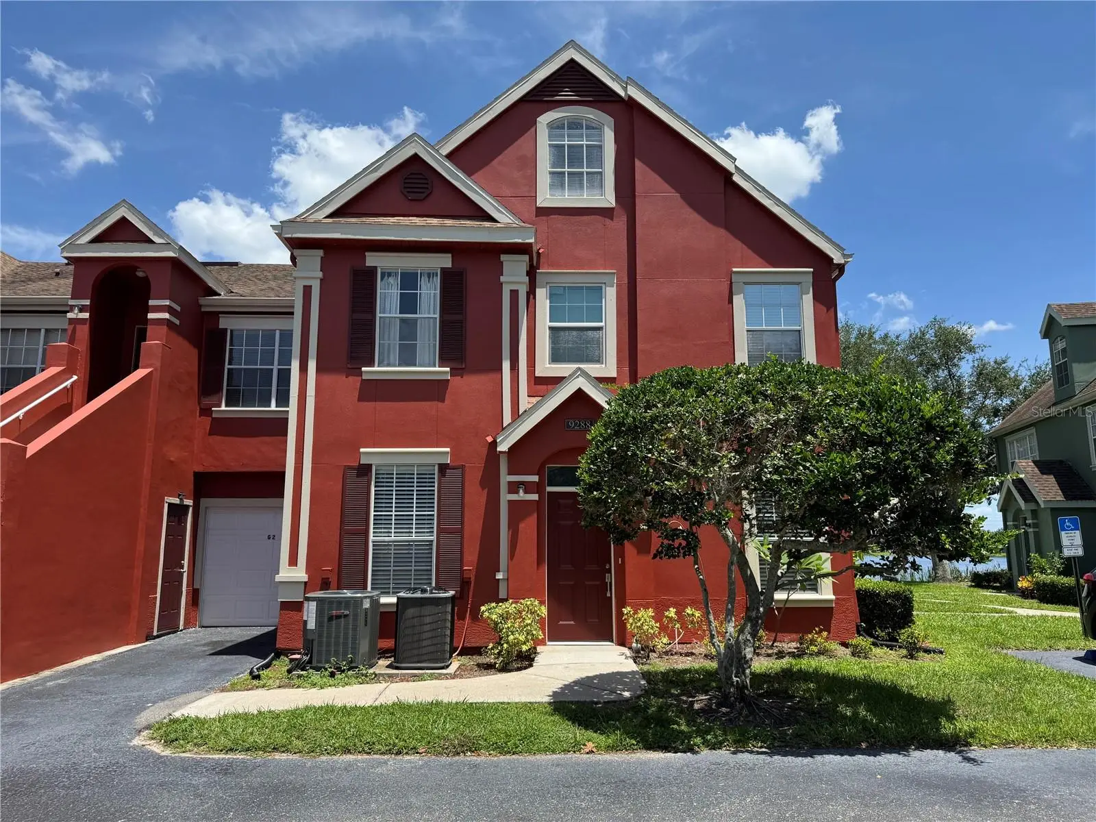9288 Lake Chase Island Way, FL