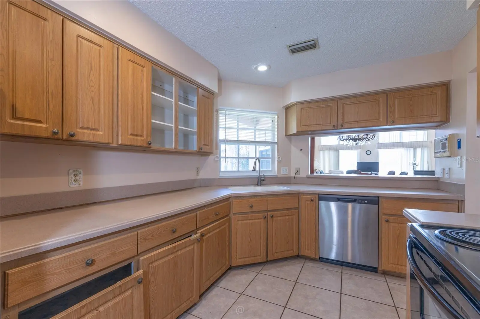 29 Cherokee Court, FL