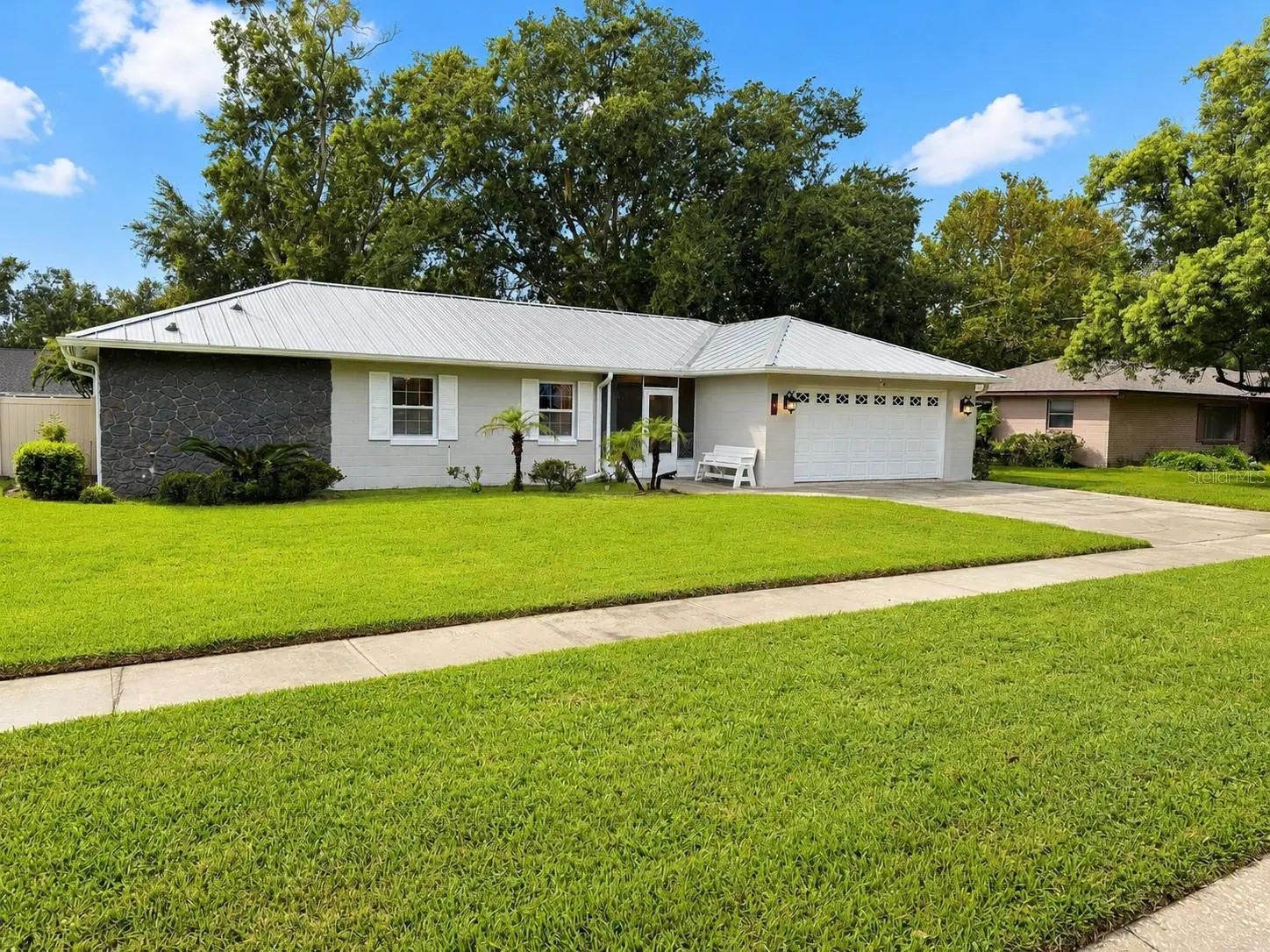 7640 Village Green Dr, FL