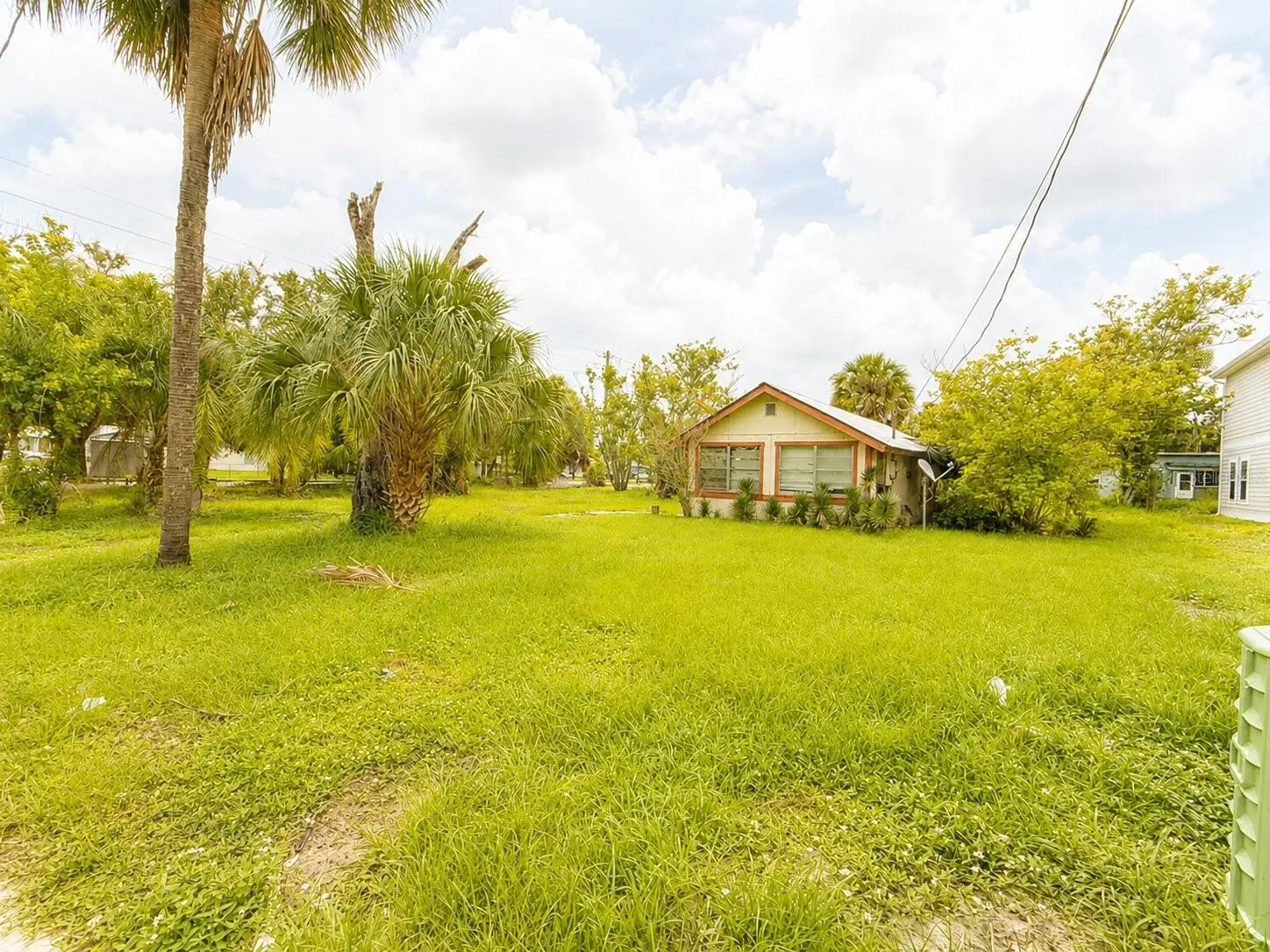 207 Lee Avenue, FL