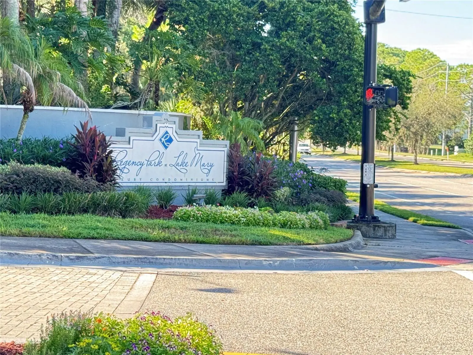 2504 Grassy Point Drive, FL