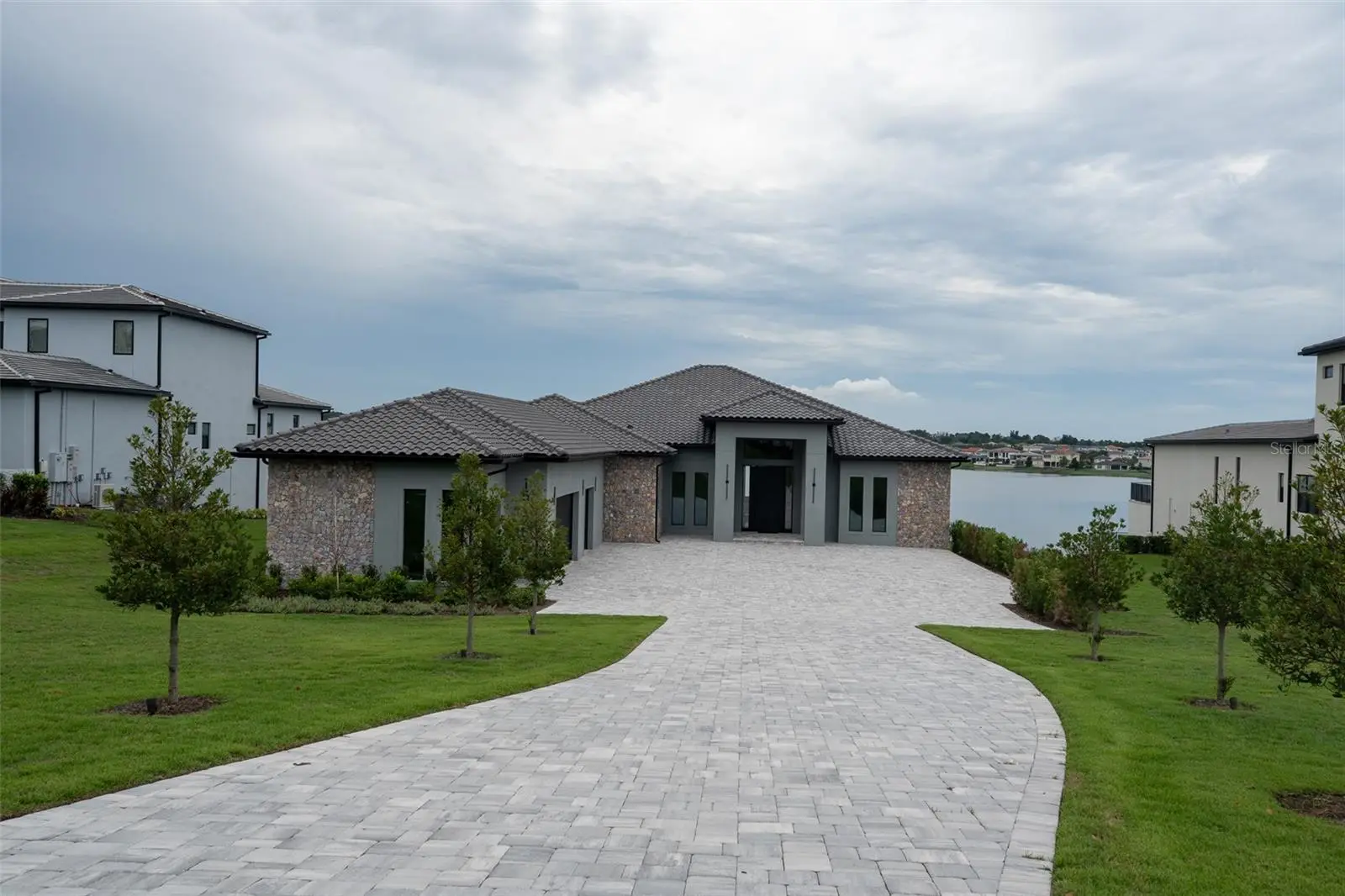 15125 Pendio Drive, FL