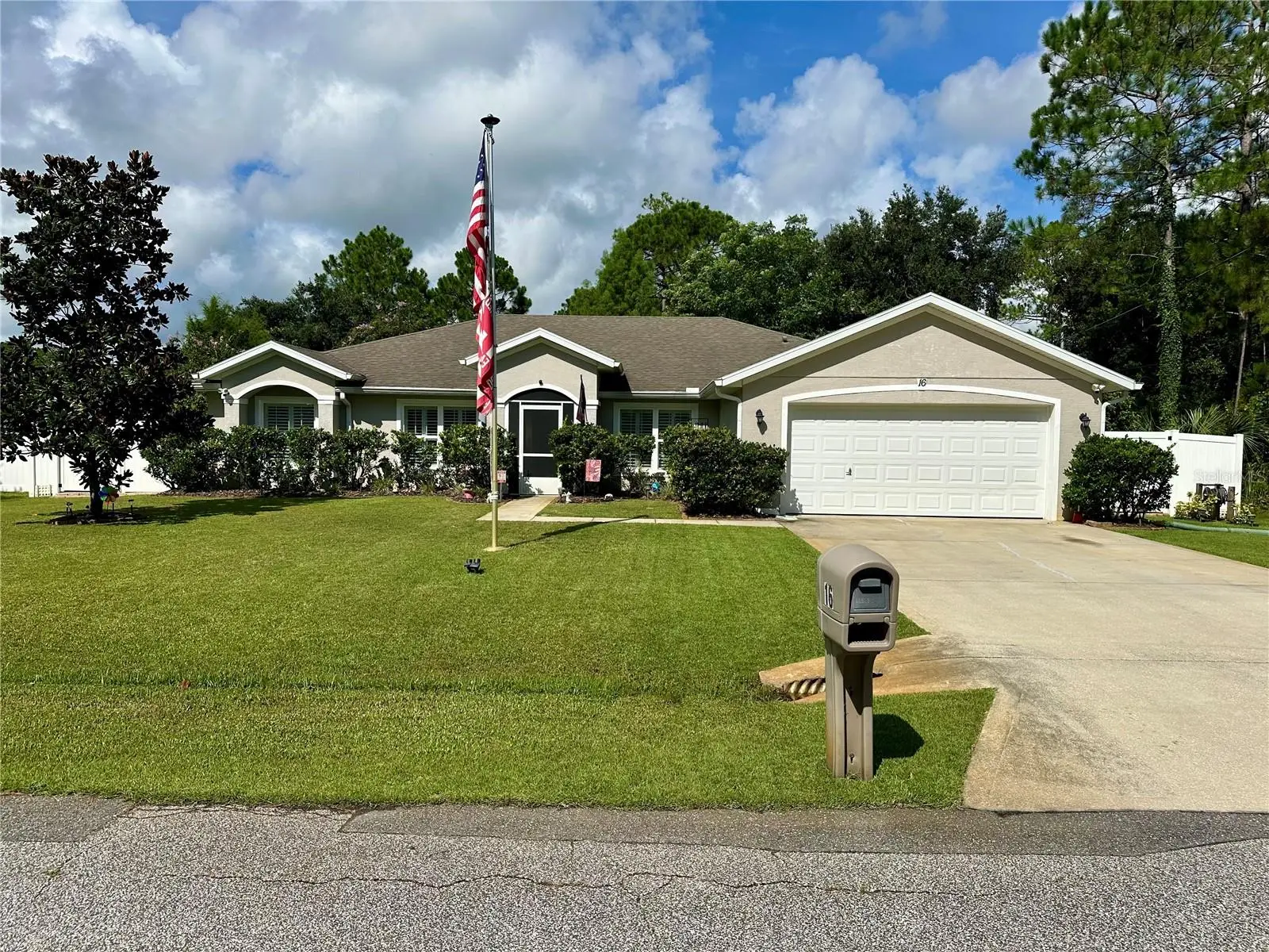 16 Seven Champions Path, FL