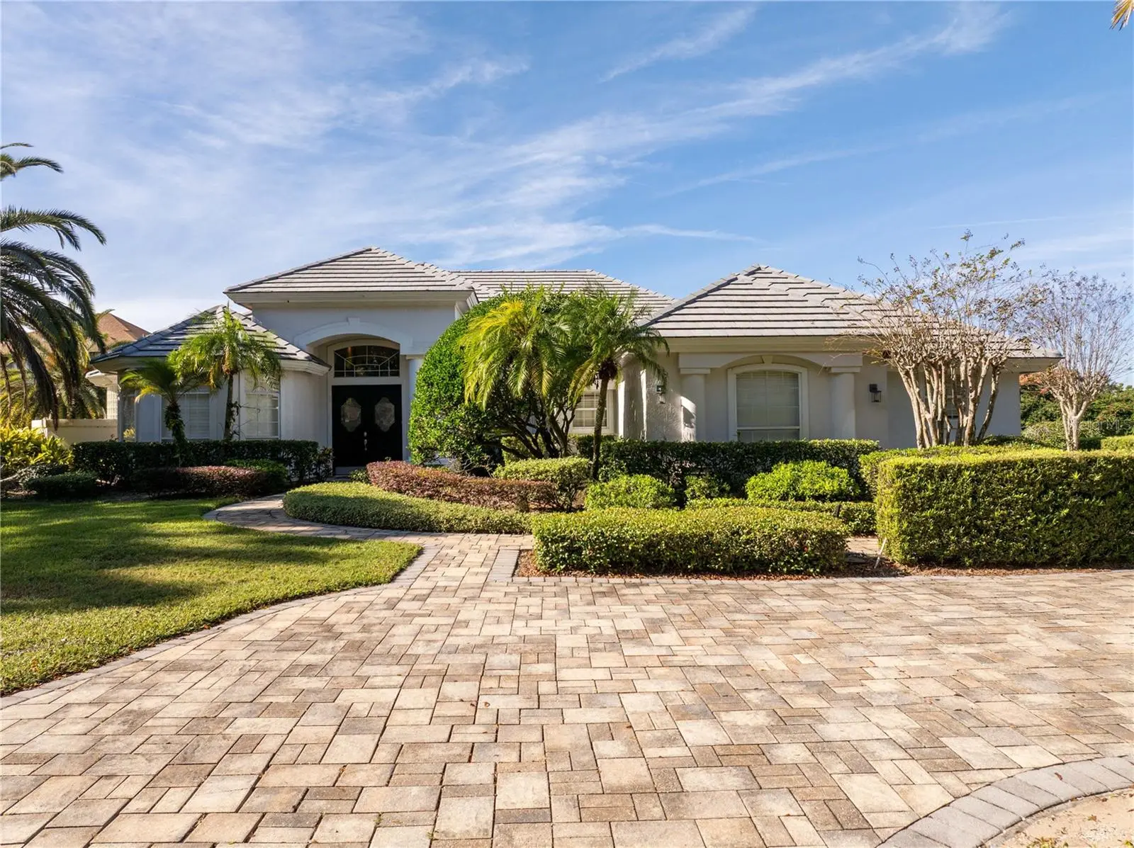 9002 Pinnacle Circle, FL