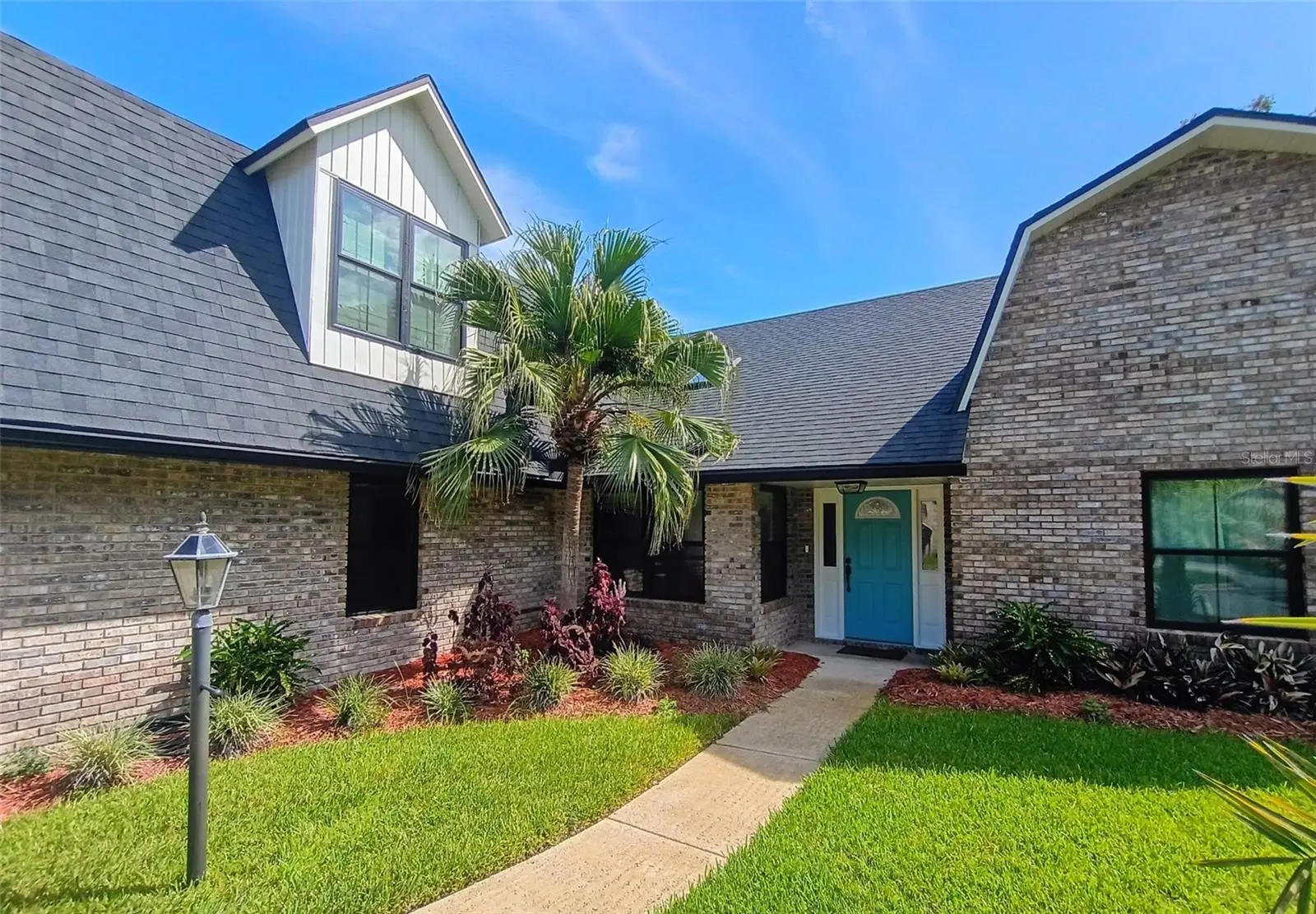 3 Fox Hollow Drive, FL