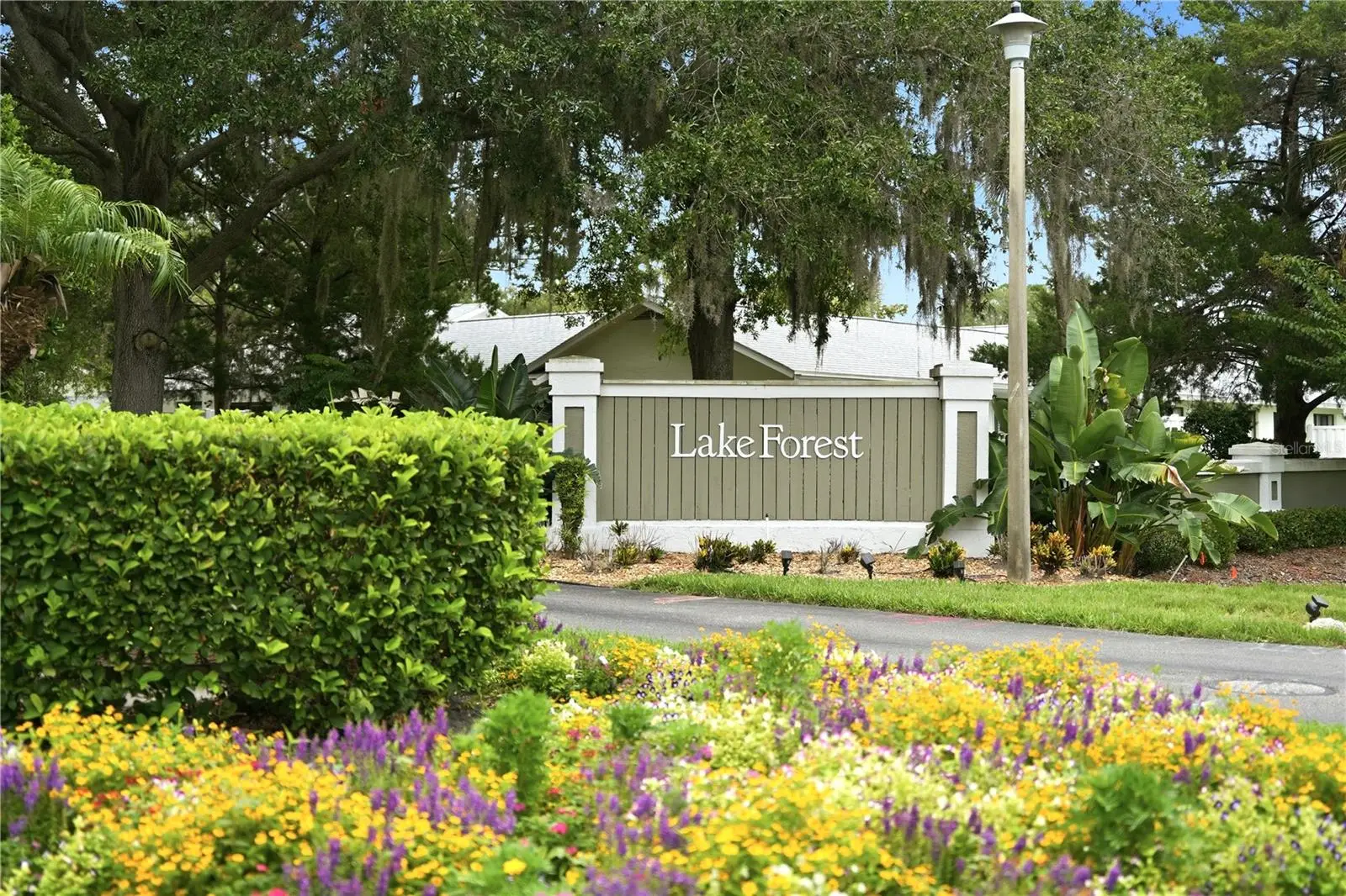 56 Lake Forest Place, FL