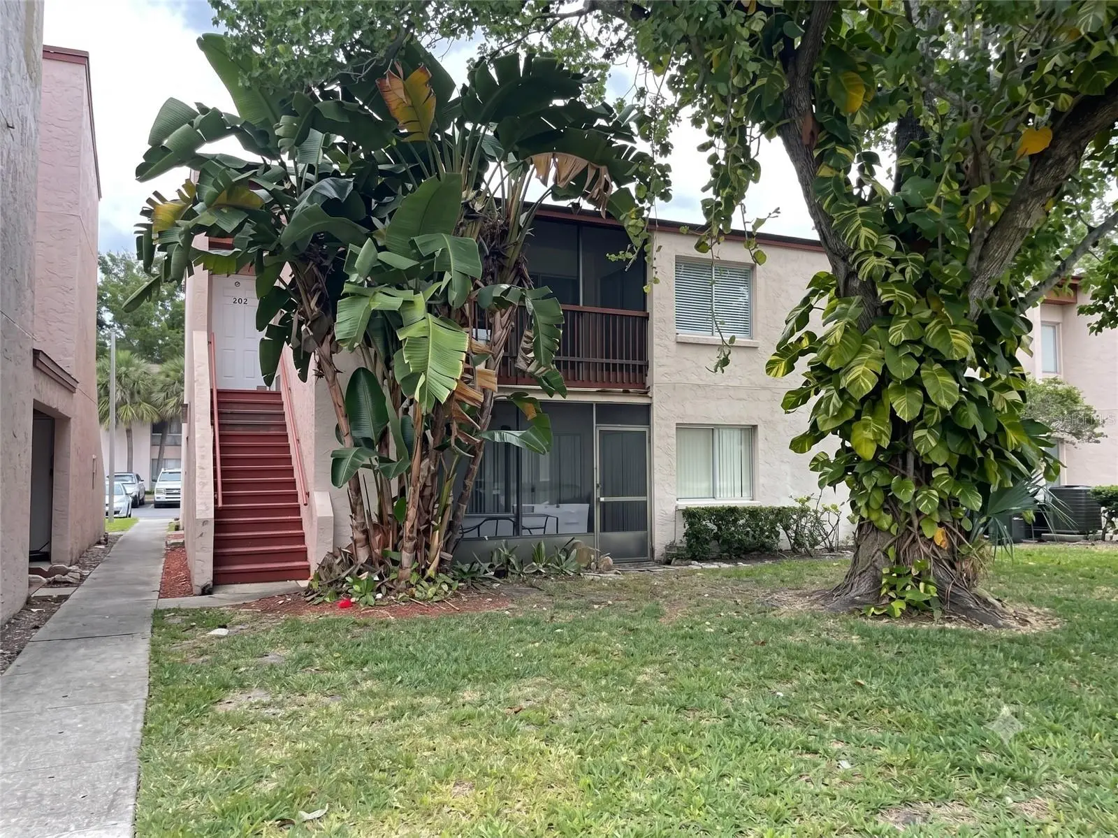 4322 Lakeway Drive, FL