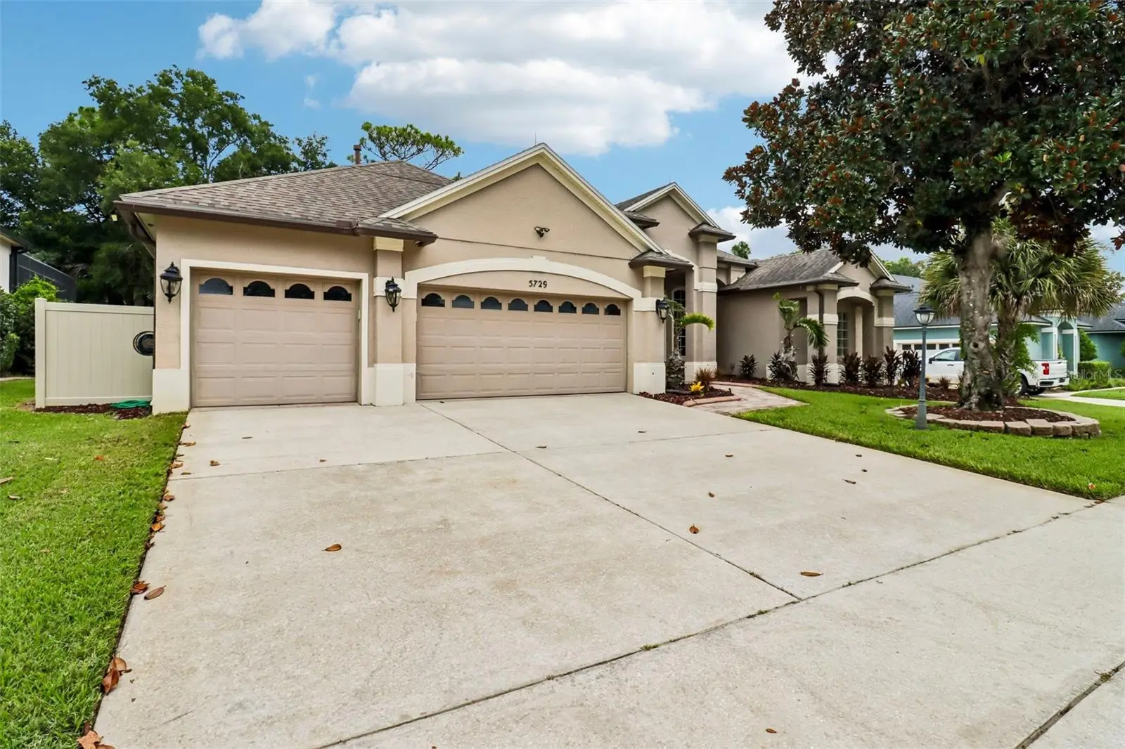 5729 Oak Lake Trail, FL