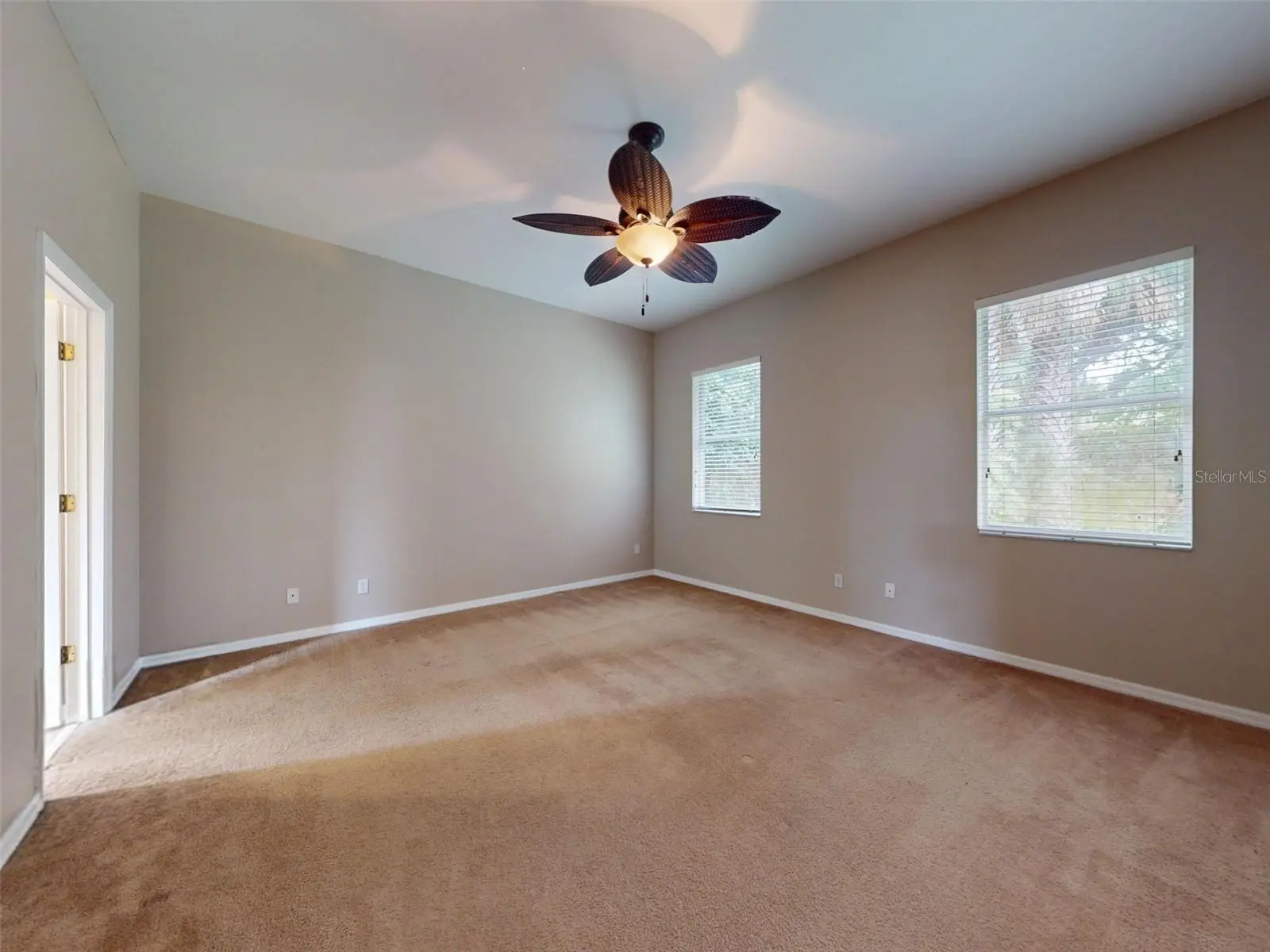 5126 Majestic Woods Pl, FL