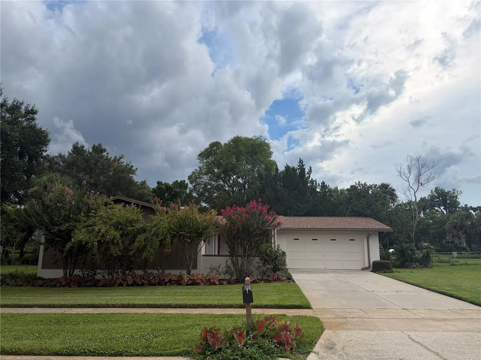 120 Larkwood Drive, FL