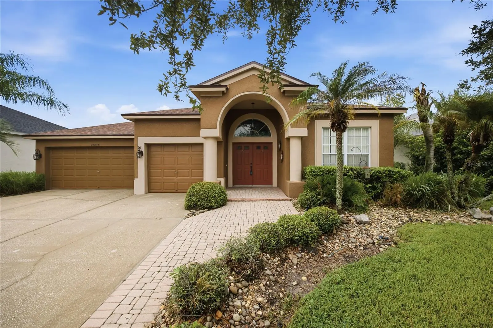 25843 Risen Star Drive, FL