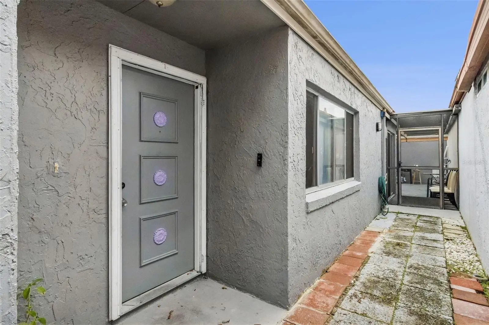 271 Mariposa, FL