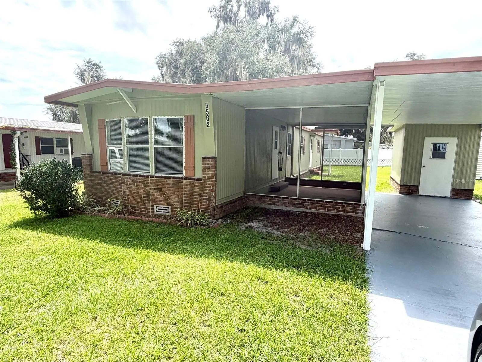 5562 Lansing Drive, FL