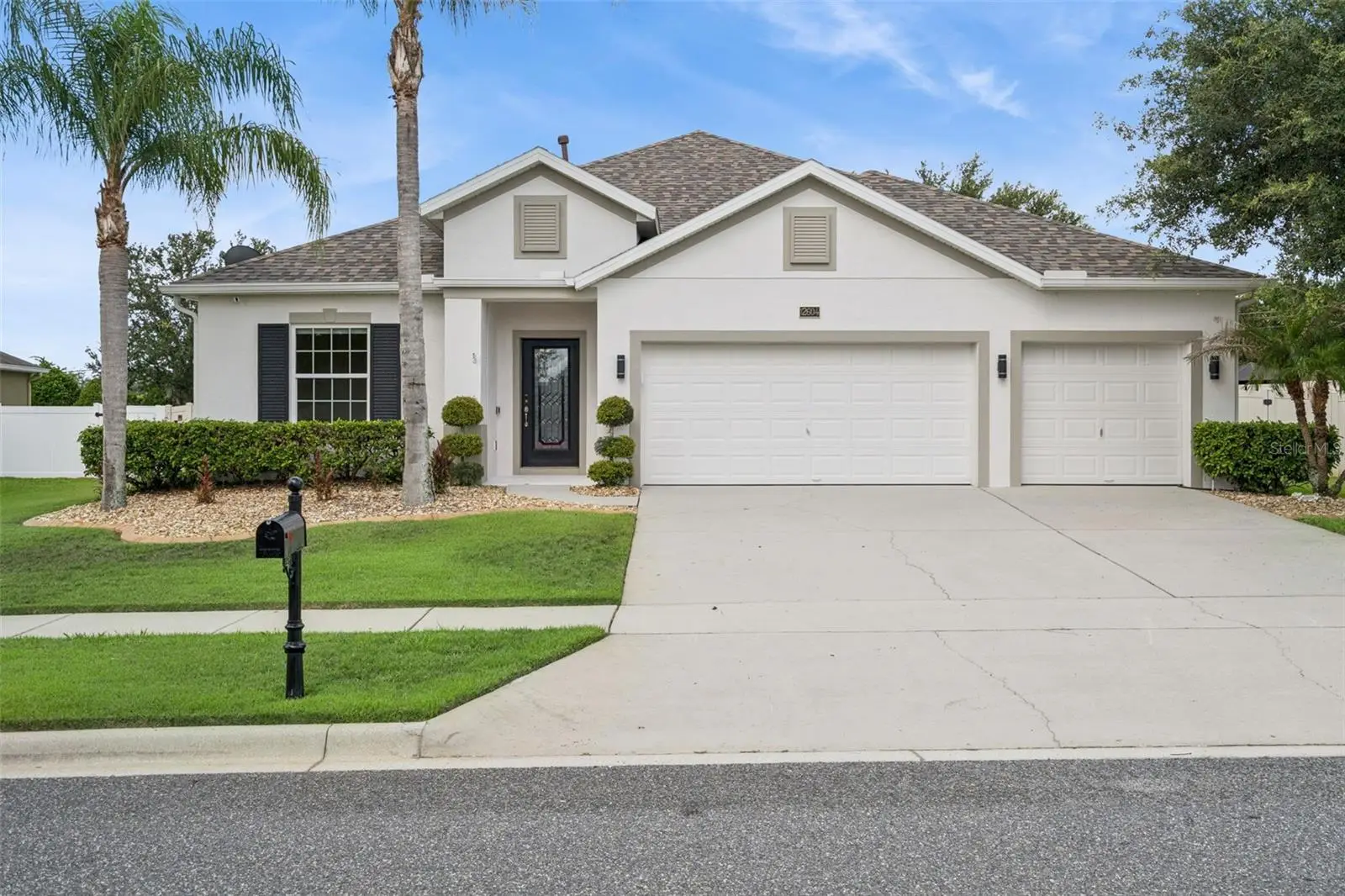 12604 Hammock Pointe Circle, FL