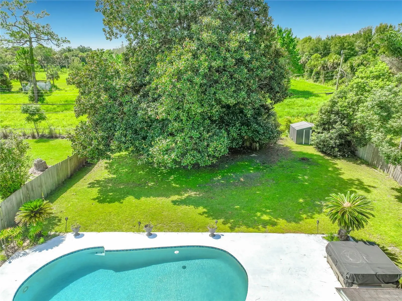 3045 Avon Lane, FL