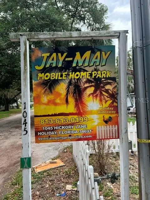 1045 Hickory Lane, FL