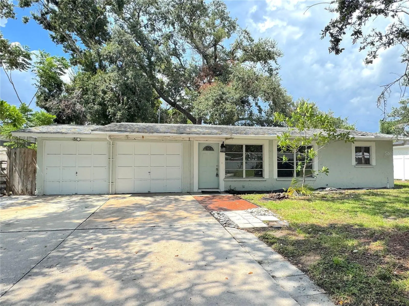 3883 Hawkeye Circle, FL