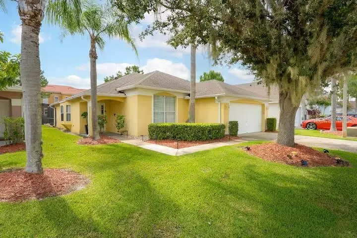 1017 Lake Berkley Dr, FL