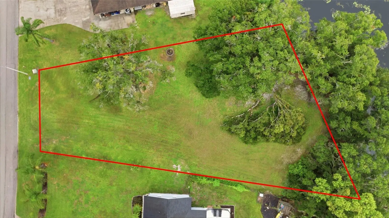 22506 Shoreside Drive, FL