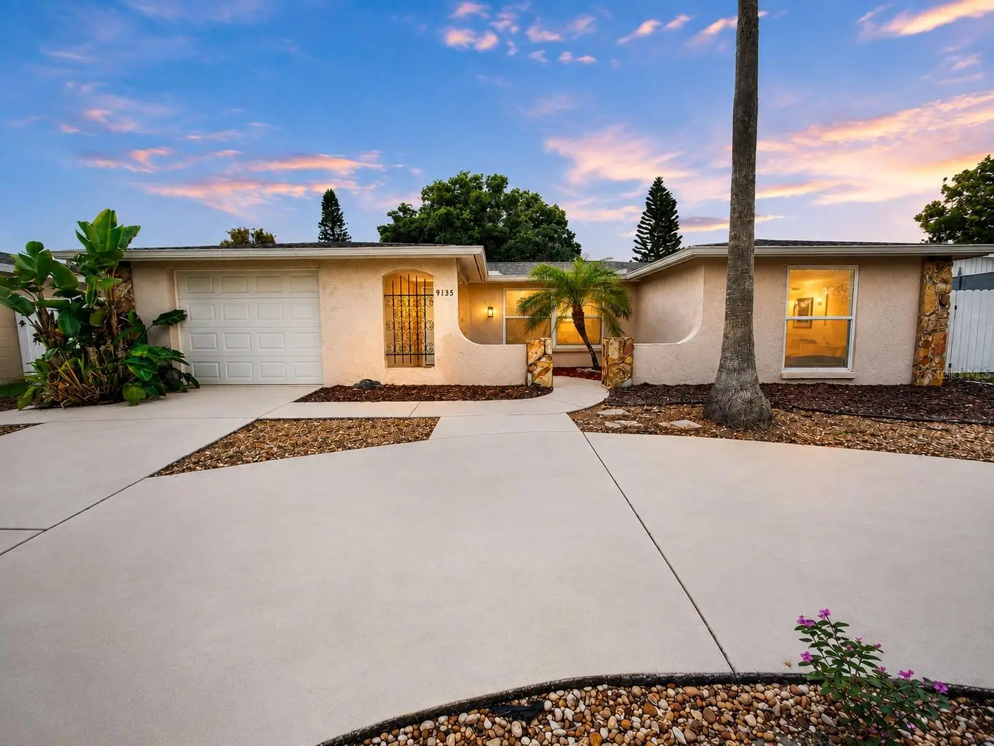 9135 Greenbriar Lane, FL