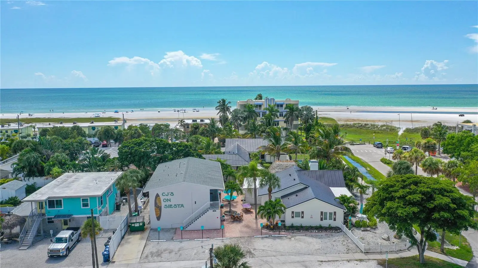 104 Avenida Veneccia, FL