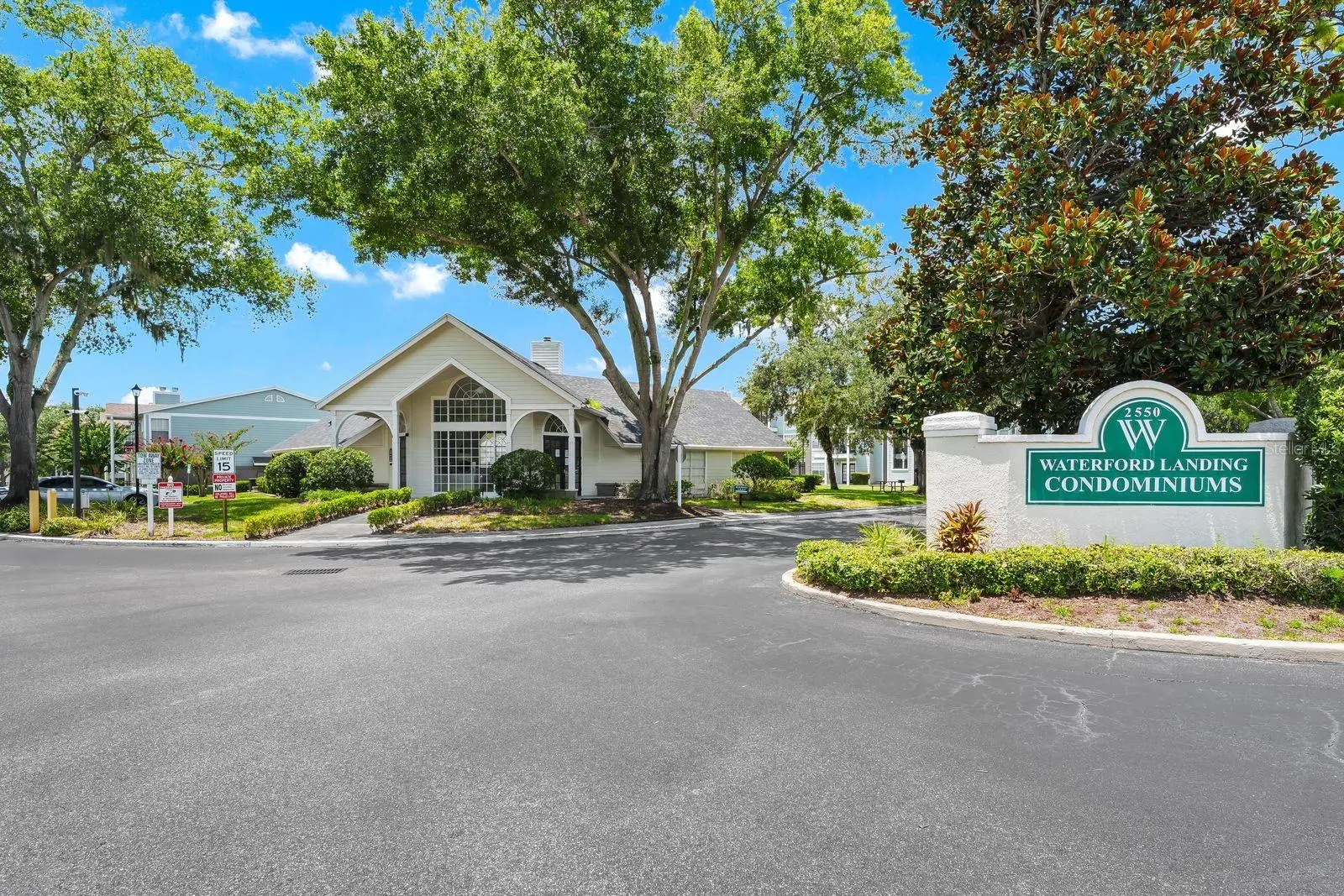 2550 Alafaya Trail, FL