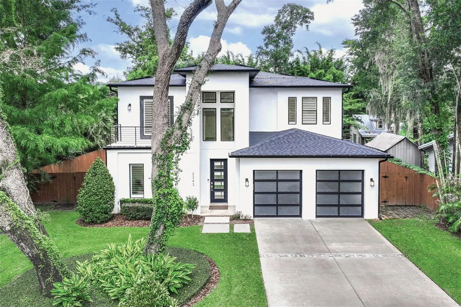 2343 Versailles Avenue, FL