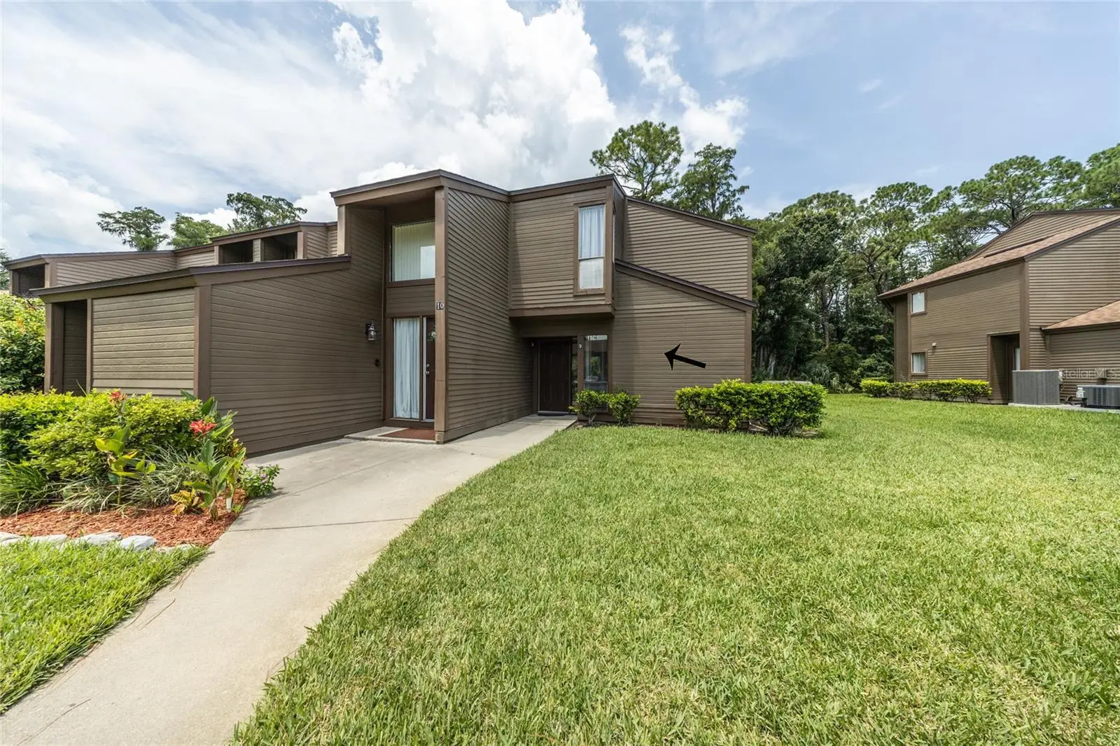 9 Southbury Court, FL