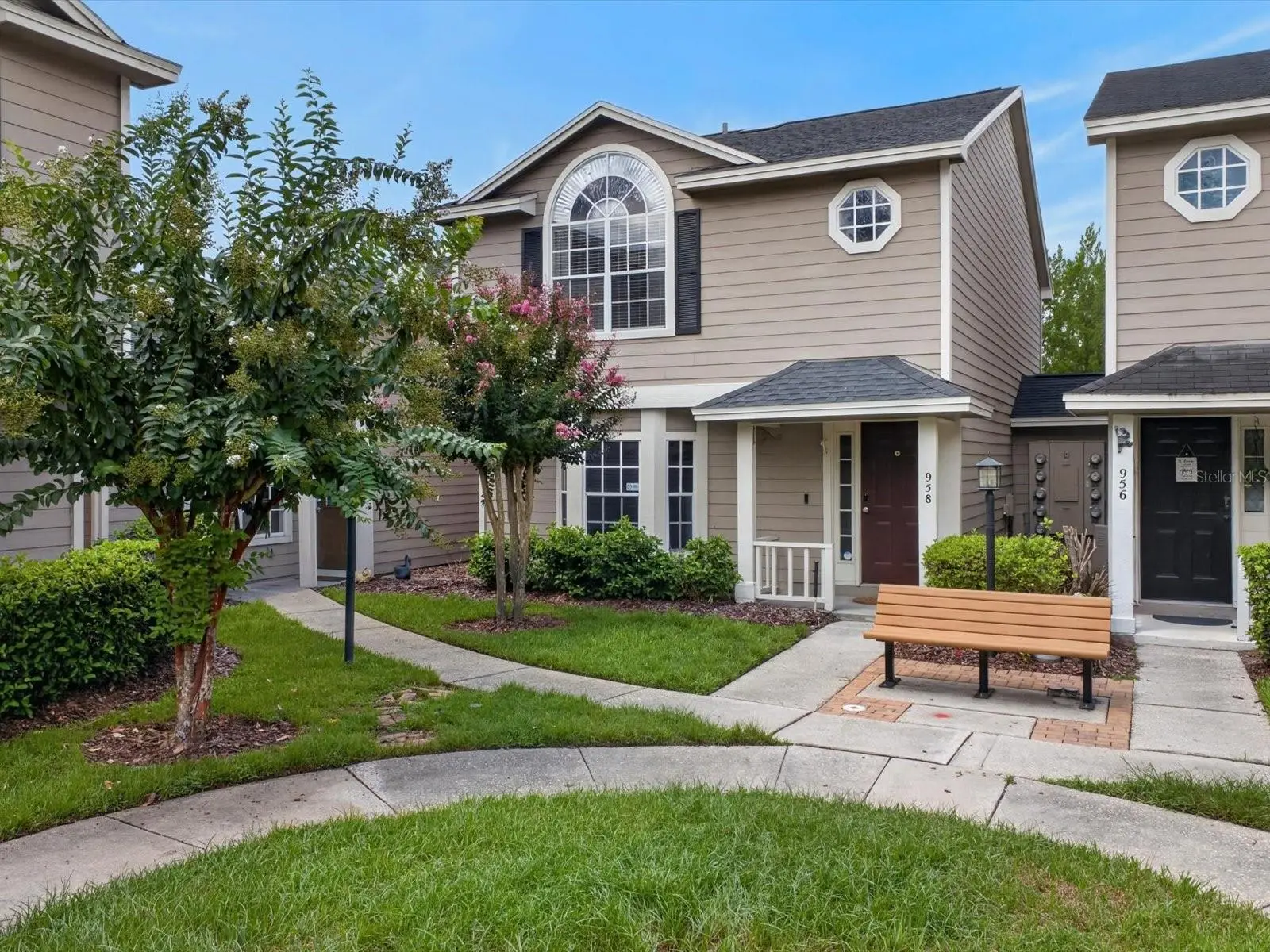 958 Sykes Court, FL