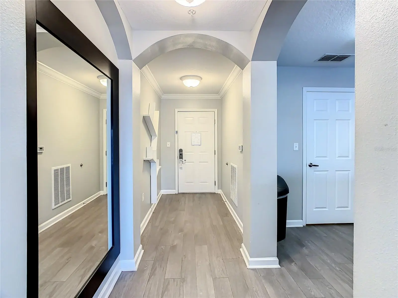 14501 Grove Resort Ave, FL